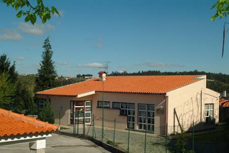 Escola Primária e Infantário